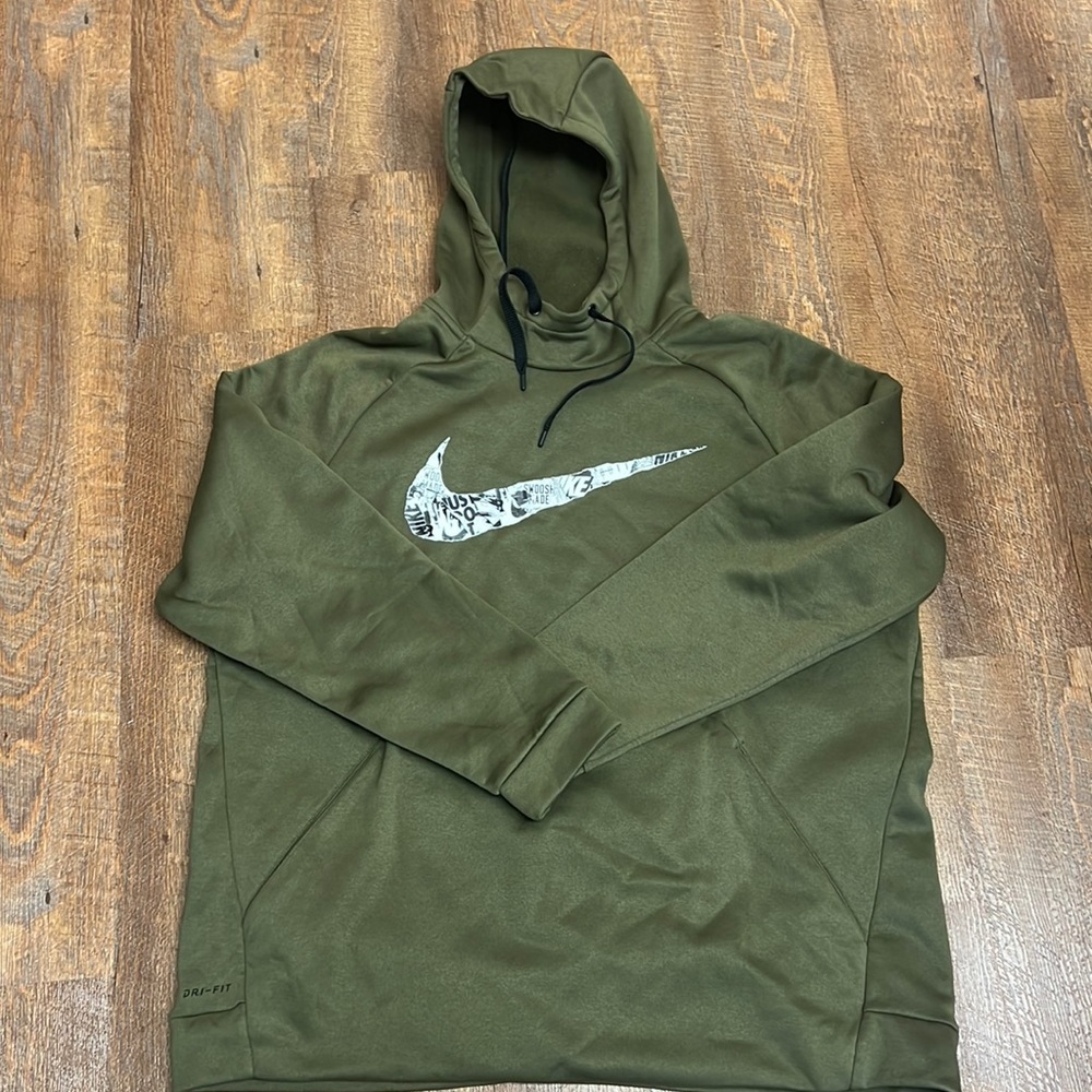 Green Nike Mens hoodie Dri-Fit